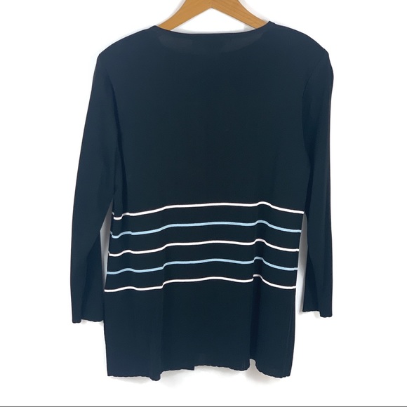 Mistook 2 Piece Black Sweater Set - Picture 2 of 7